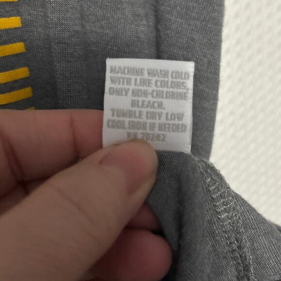 Pitt Panthers H2P Gray Short Sleeve Round Neck Lightweight Tee Size XXL Slim - Picture 11 of 11